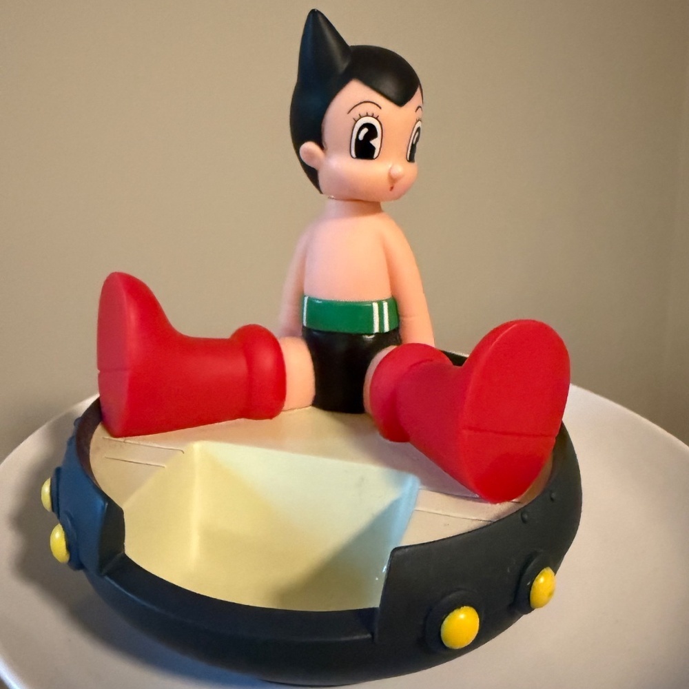 Vintage Astro Boy Vinyl Figure Display Base - Picture 6 of 7